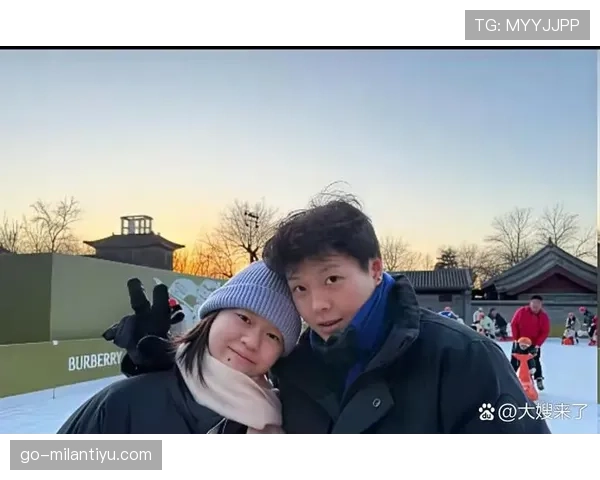 陈艺文训练完直接啃鸡腿？这反差谁懂啊